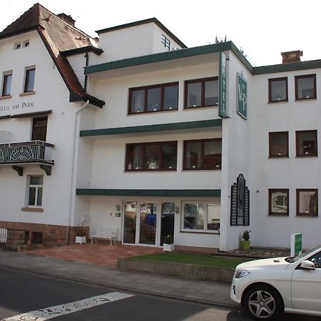 Sathya Ayurveda Hotel Бад Орб Екстериор снимка