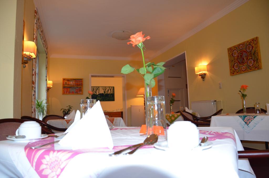 Sathya Ayurveda Hotel Бад Орб Екстериор снимка