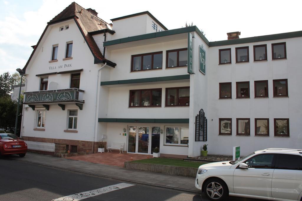 Sathya Ayurveda Hotel Бад Орб Екстериор снимка