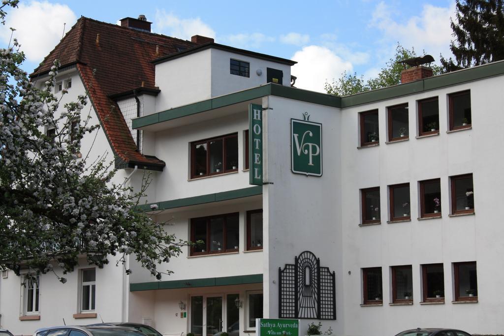 Sathya Ayurveda Hotel Бад Орб Екстериор снимка
